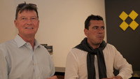 P1076961